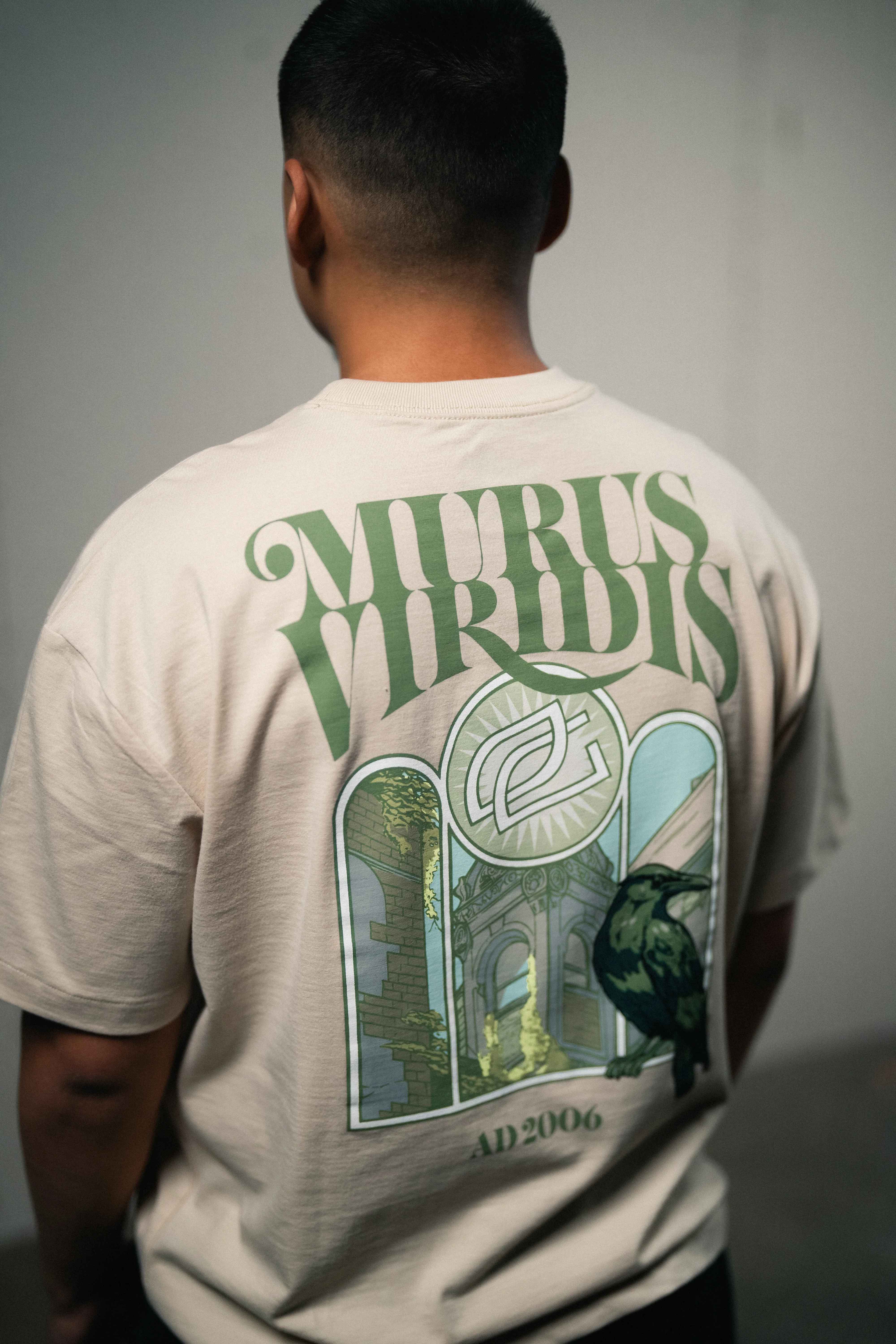 Murus Viridis Graphic Tee - Image 5