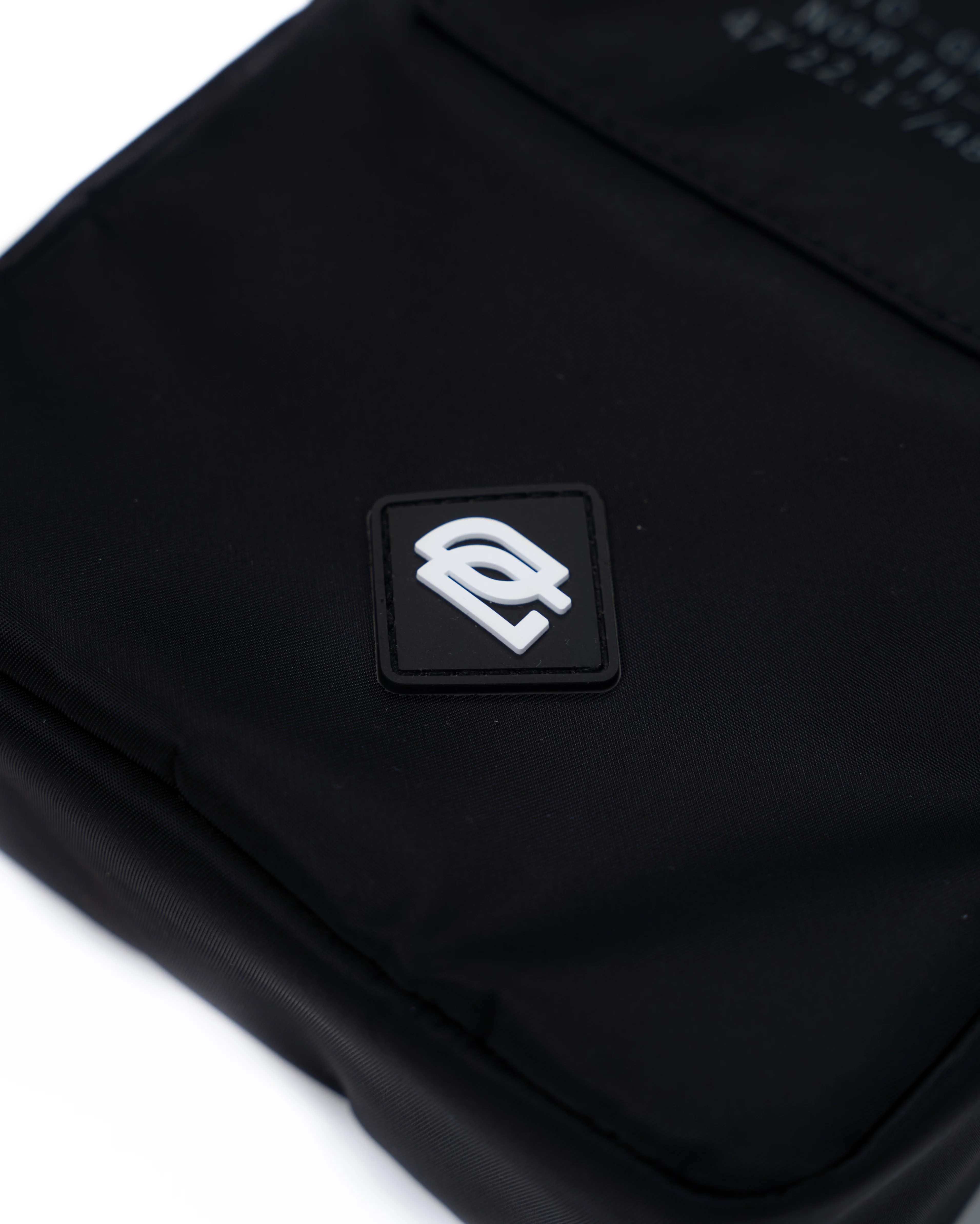 GL Shoulder Bag (Black) - Image 5