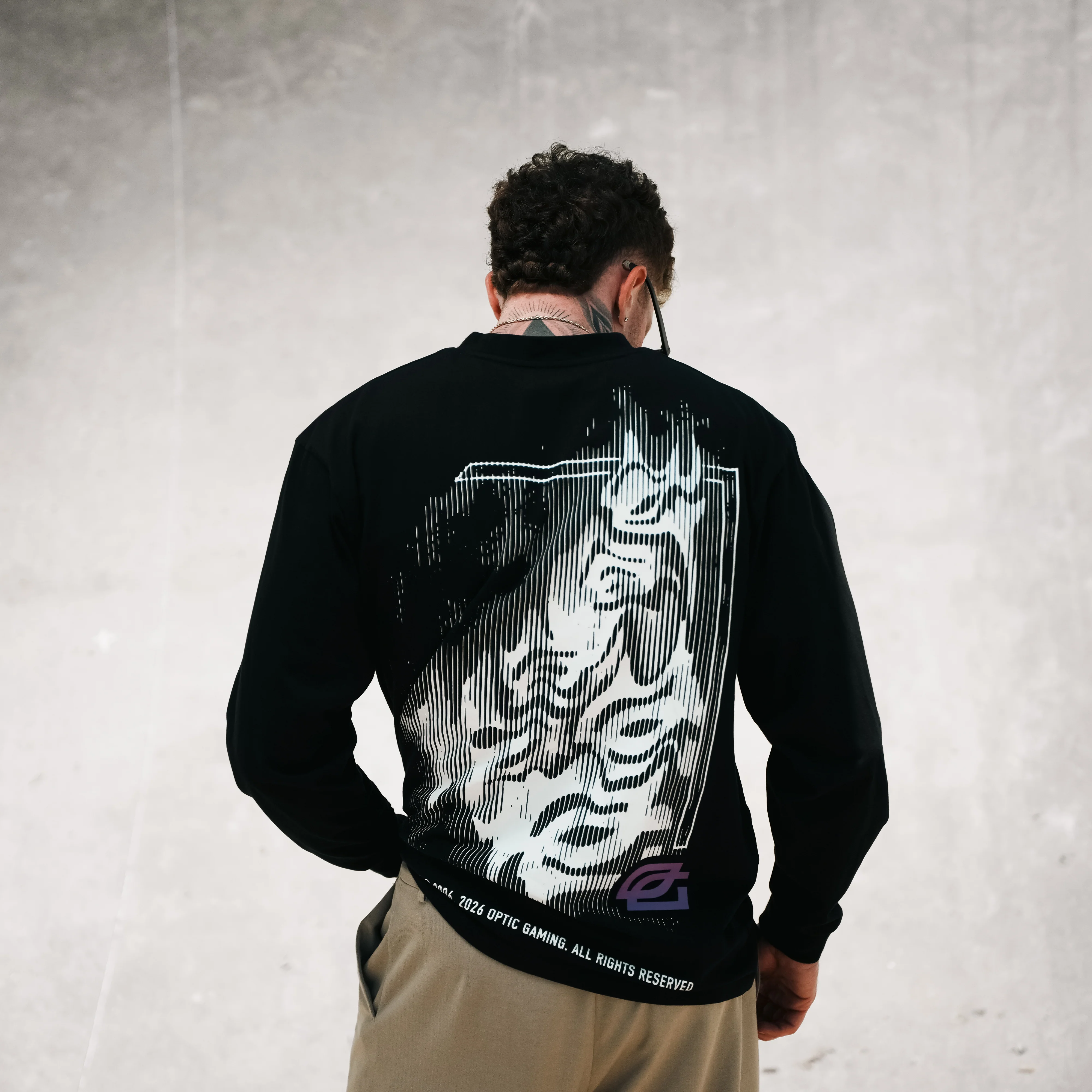 Black Distorted Oversize Long Sleeve - Image 3