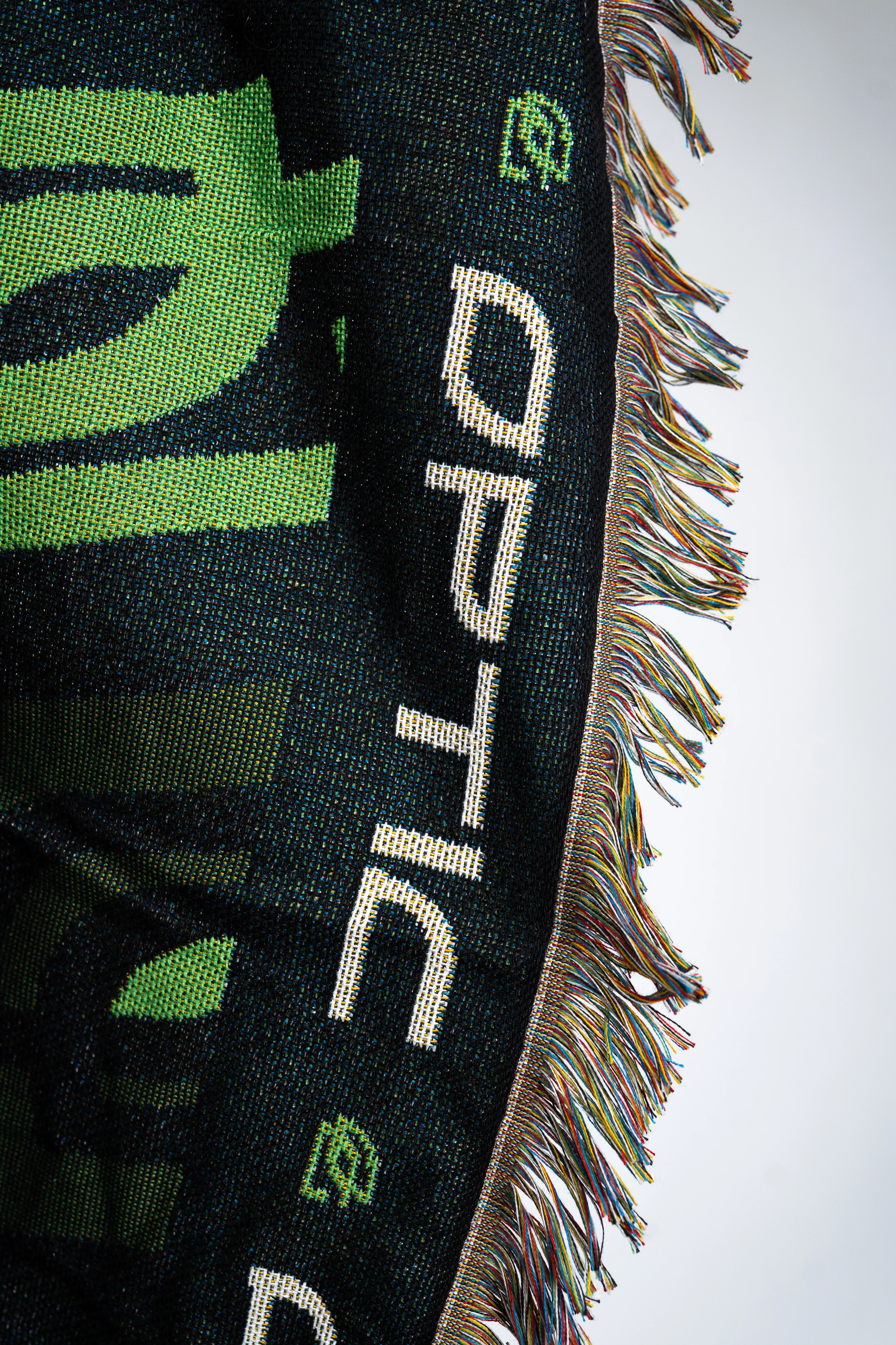 OpTic Throw Blanket in Fern - Image 5